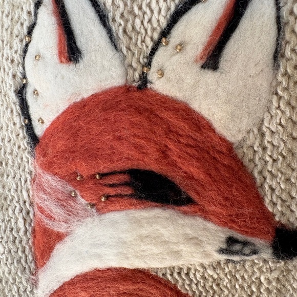 Anthropologie Beige Knit Sweater Shawl with super fun orange fox embroider back.,New Products : American Fashion Style Bags On Sale
